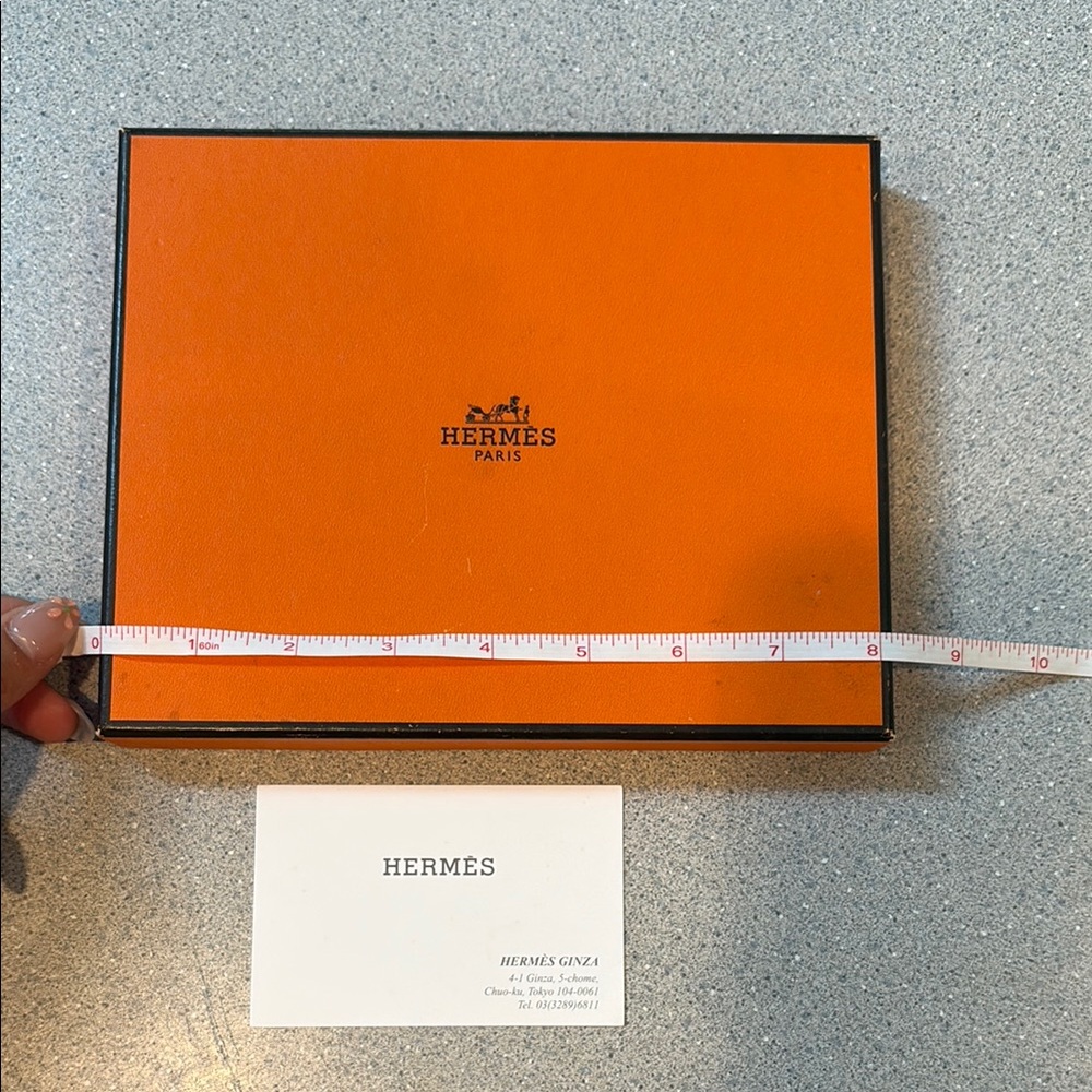 Hermès Signature Orange Box